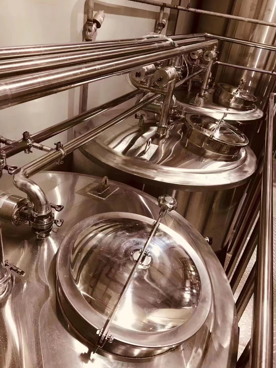 3000升全套精酿啤酒设备配置 生产啤酒设备的工厂